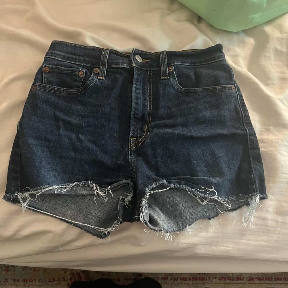Levi’s size 27 denim shorts